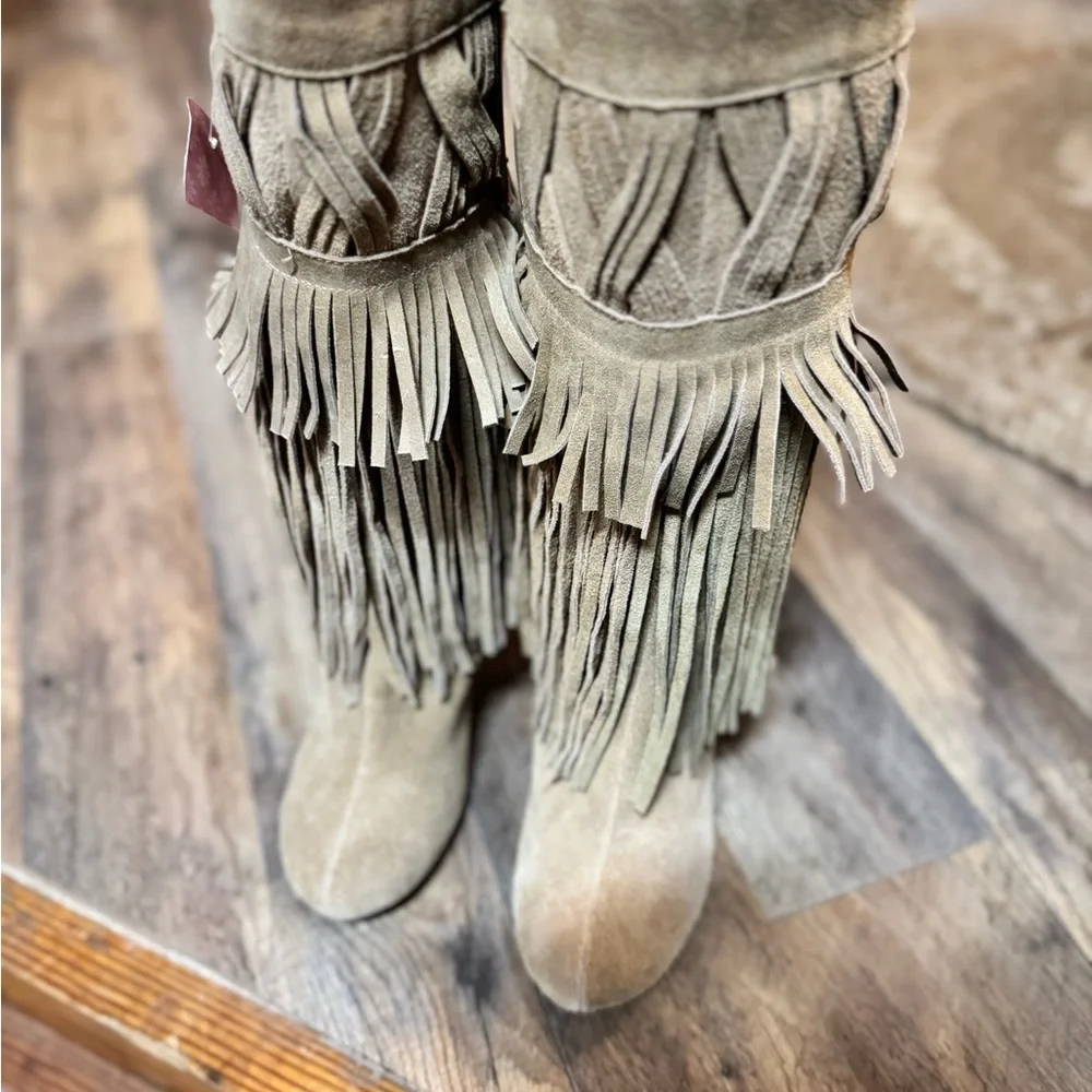Encore Genuine Suede Fringe‎ Wedge Boots | Statement Boho Western | NWOB | 7